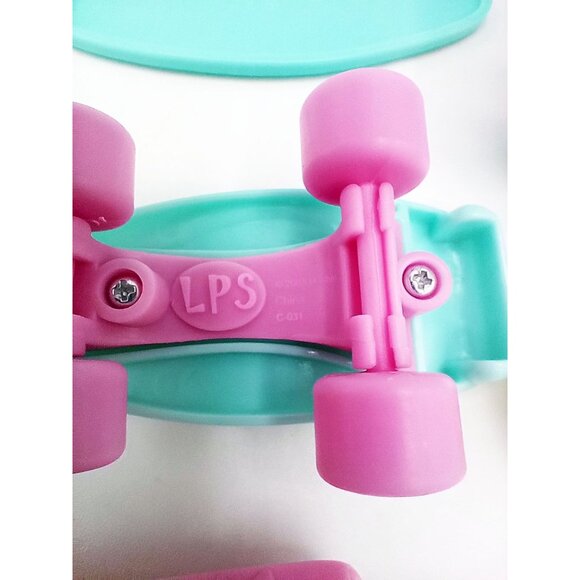 Littlest Pet Shop Accessories Lot With Skateboard Sandbox Toys Basket Buckets - Picture 4 of 16